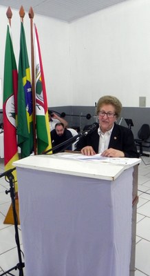 A Presidente do Conselho Municipal do Idoso, senhora Maria Dinora de Moura